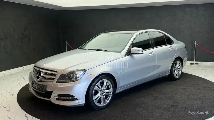 Mercedes-Benz C200