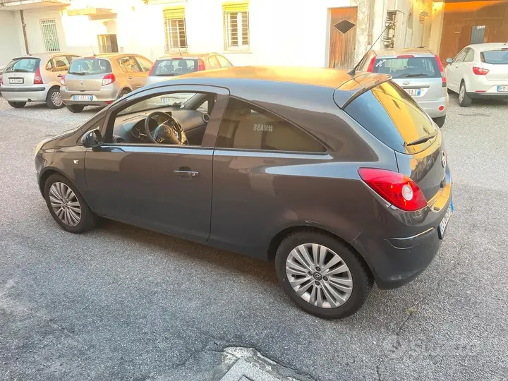 Opel Corsa 2013 photo 4