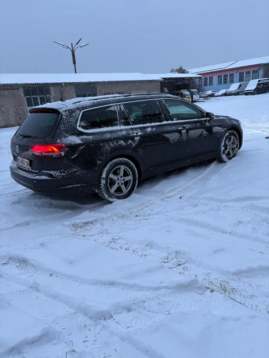 Volkswagen Passat 2019 photo 3