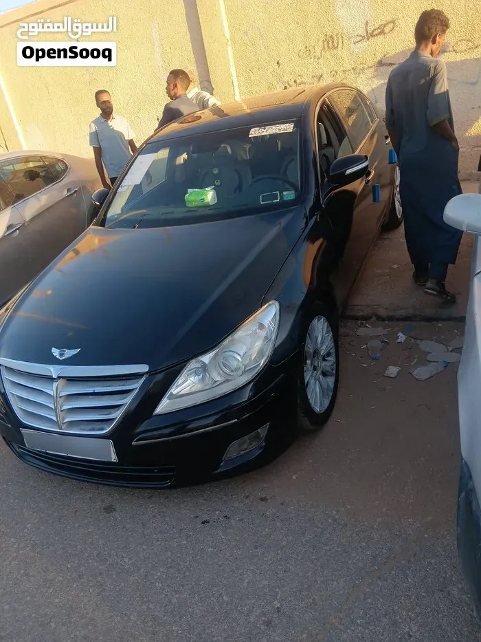 Hyundai Genesis 2010 photo 3