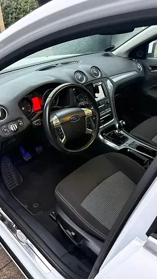 Ford Mondeo 2013 photo 3