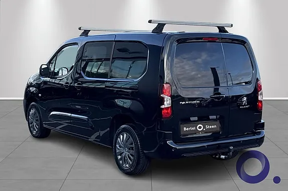 Peugeot Partner 2023 photo 2
