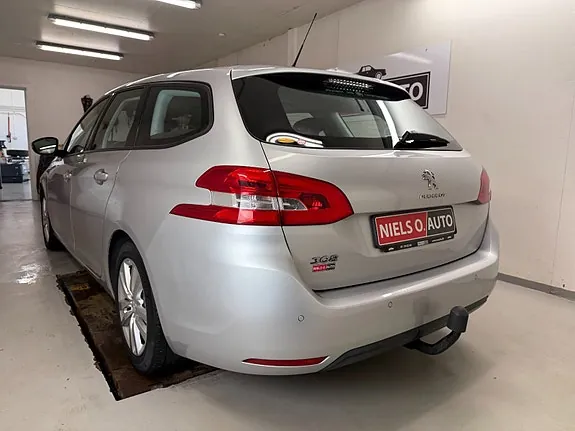 Peugeot 308 2014 photo 3