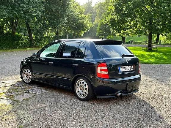 Skoda Fabia 2007 photo 3