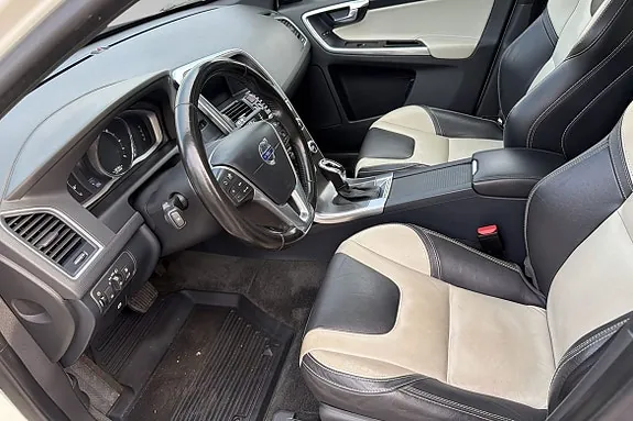 Volvo Xc60 2016 photo 4