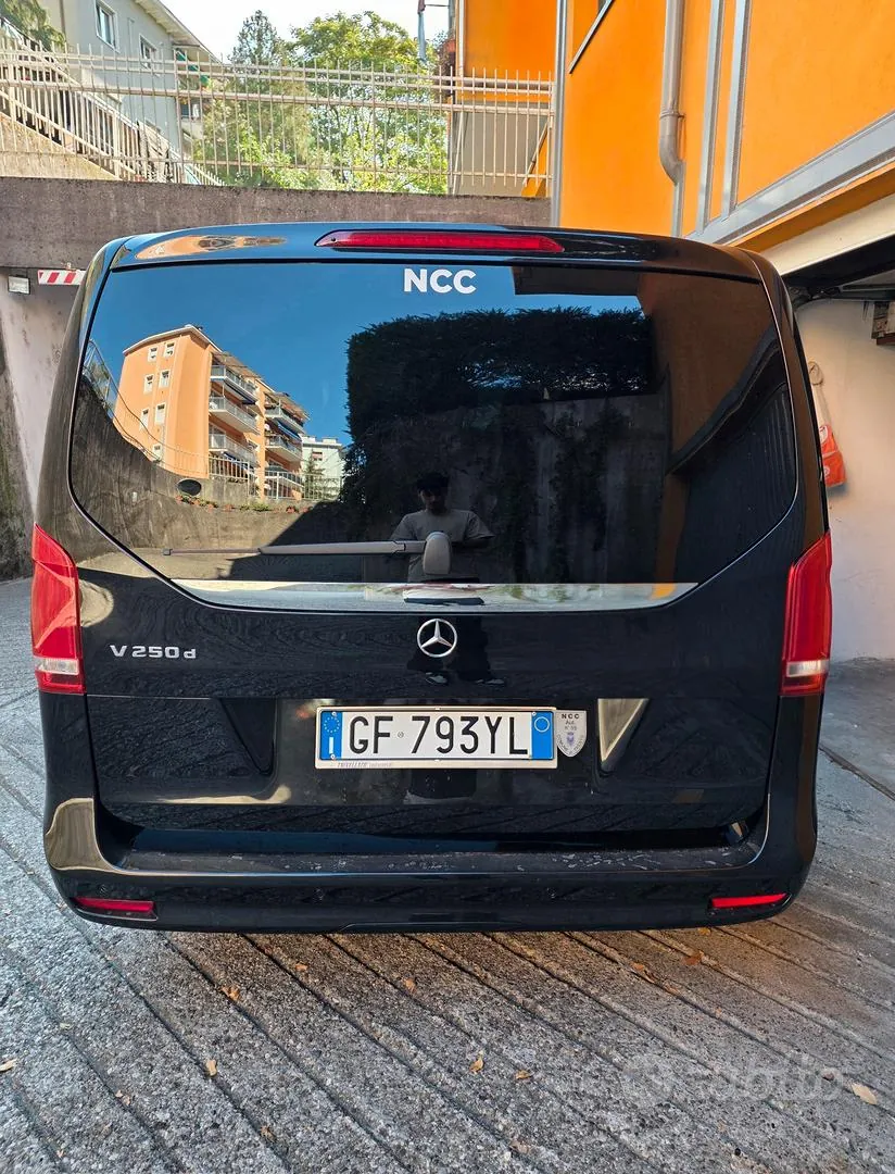 Mercedes-Benz Mercedes-Benz Classe V 2021 photo 2