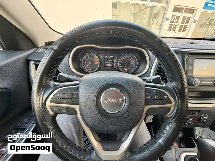 Jeep Cherokee 2016 photo 4