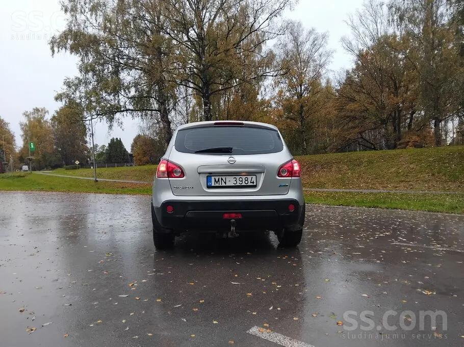 Nissan Qashqai 2010 photo 3