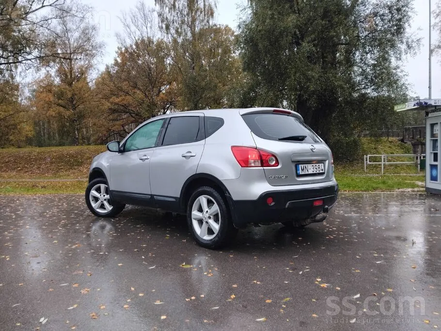 Nissan Qashqai 2010 photo 4