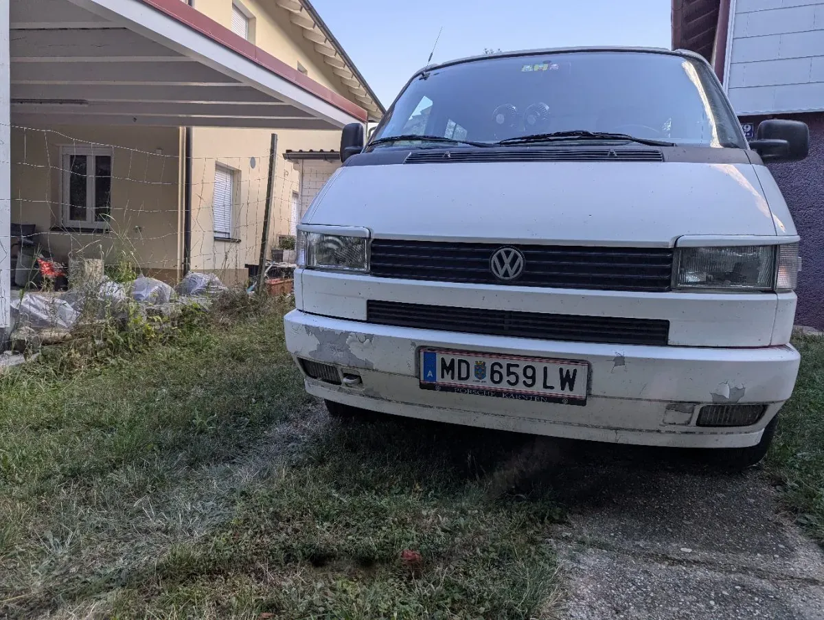Volkswagen Multivan 1995 photo 2