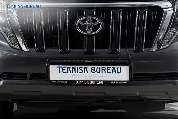 Toyota Land Cruiser 2017 photo 5