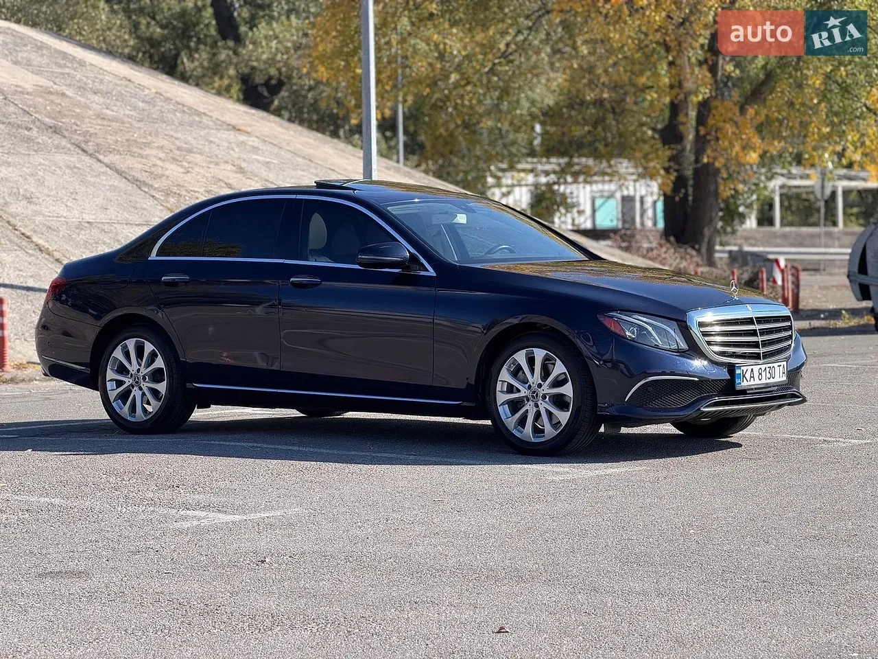 Mercedes-Benz E-Class 2017 photo 5