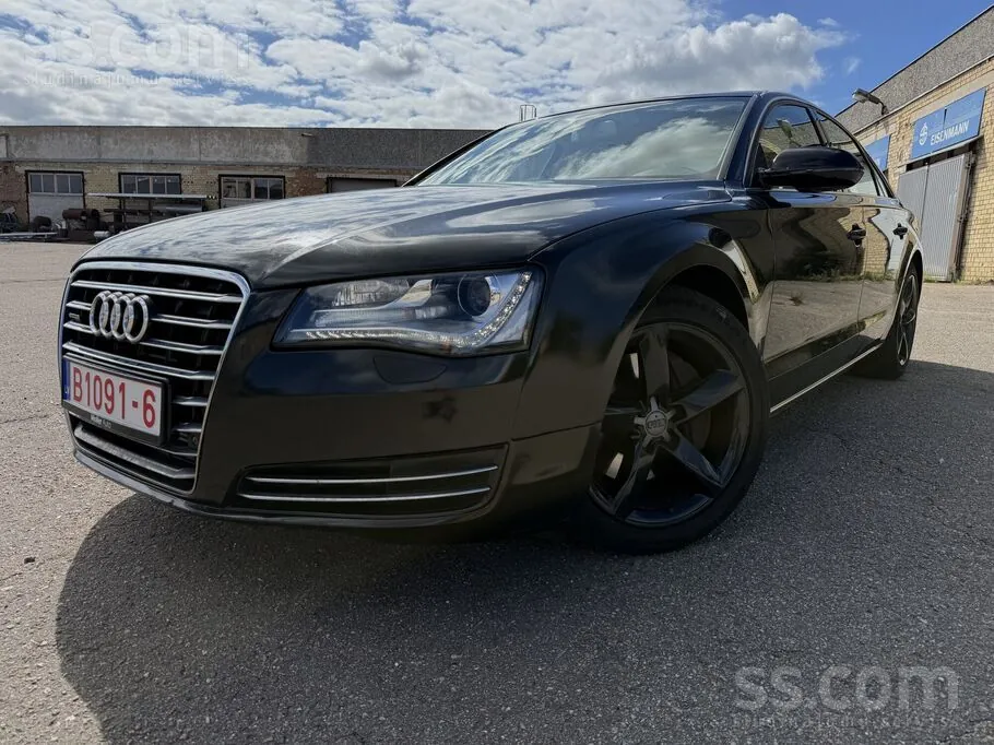 Audi A8