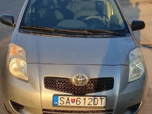 Toyota Yaris 2008 photo 2