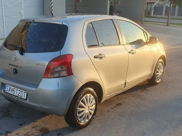 Toyota Yaris 2008 photo 3