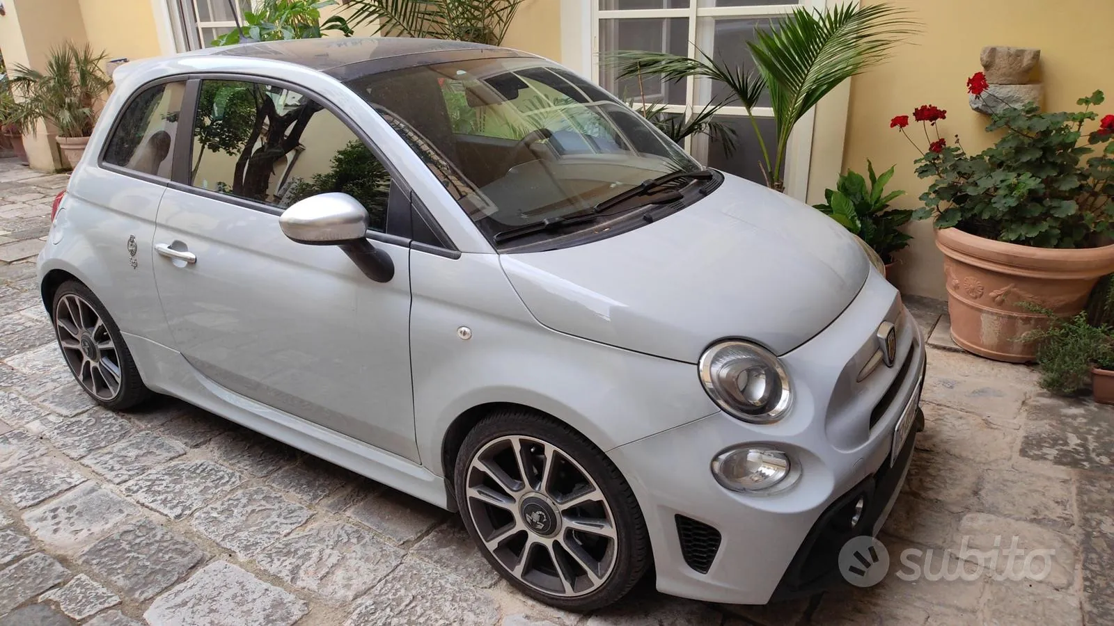 Fiat 500 Abarth 595 2019 photo 4