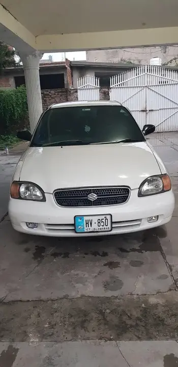 Suzuki Baleno