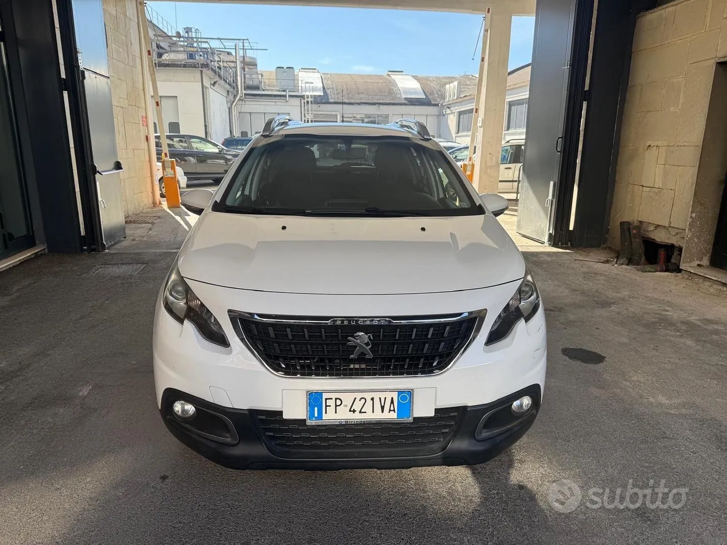Peugeot 2008 2018 photo 2