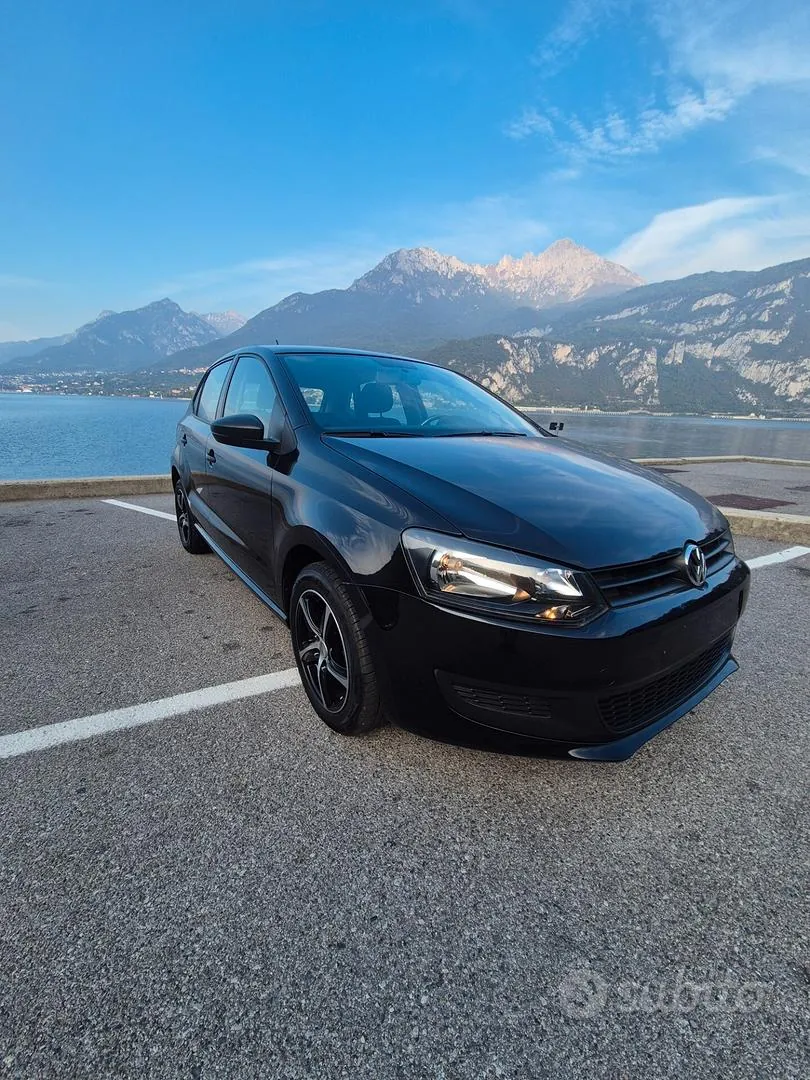 Volkswagen Polo 2010 photo 2
