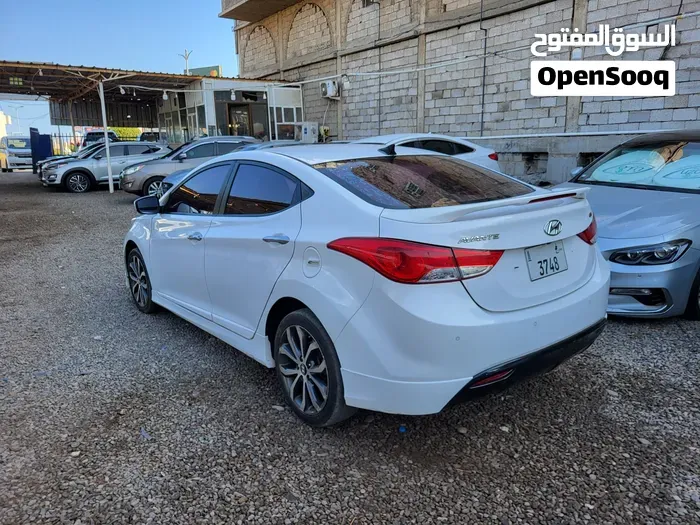 Hyundai Avante 2013 photo 4