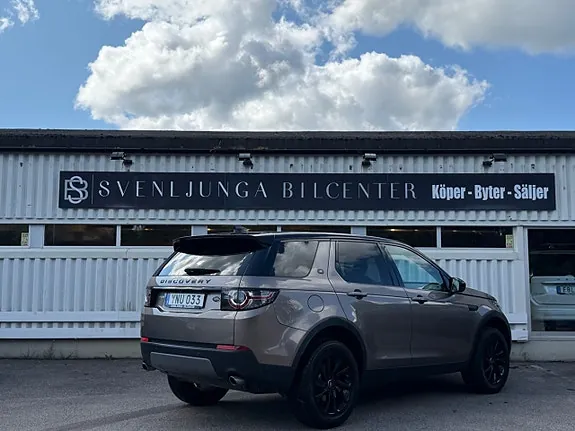 Land Rover Discovery Sport 2017 photo 3