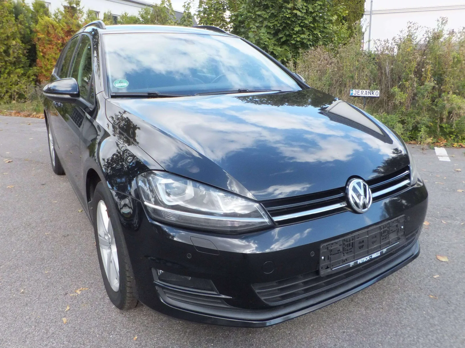 Volkswagen Golf Variant 2015 photo 2
