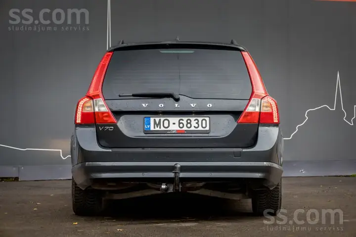 Volvo V70 2012 photo 5
