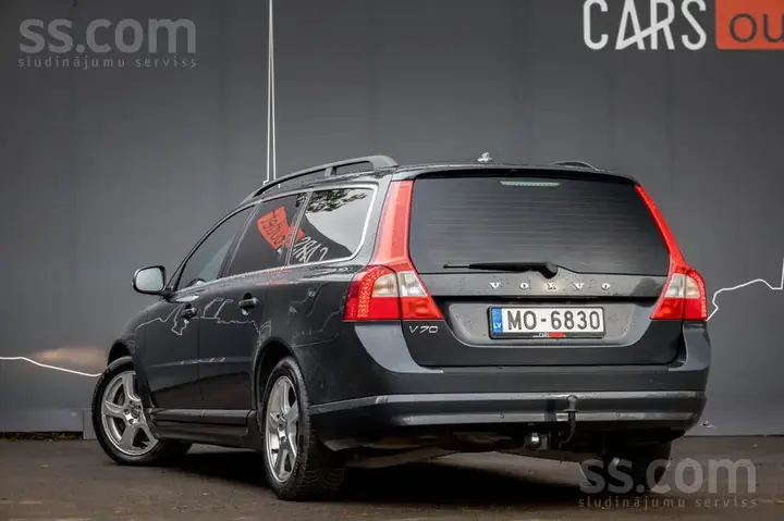 Volvo V70 2012 photo 4