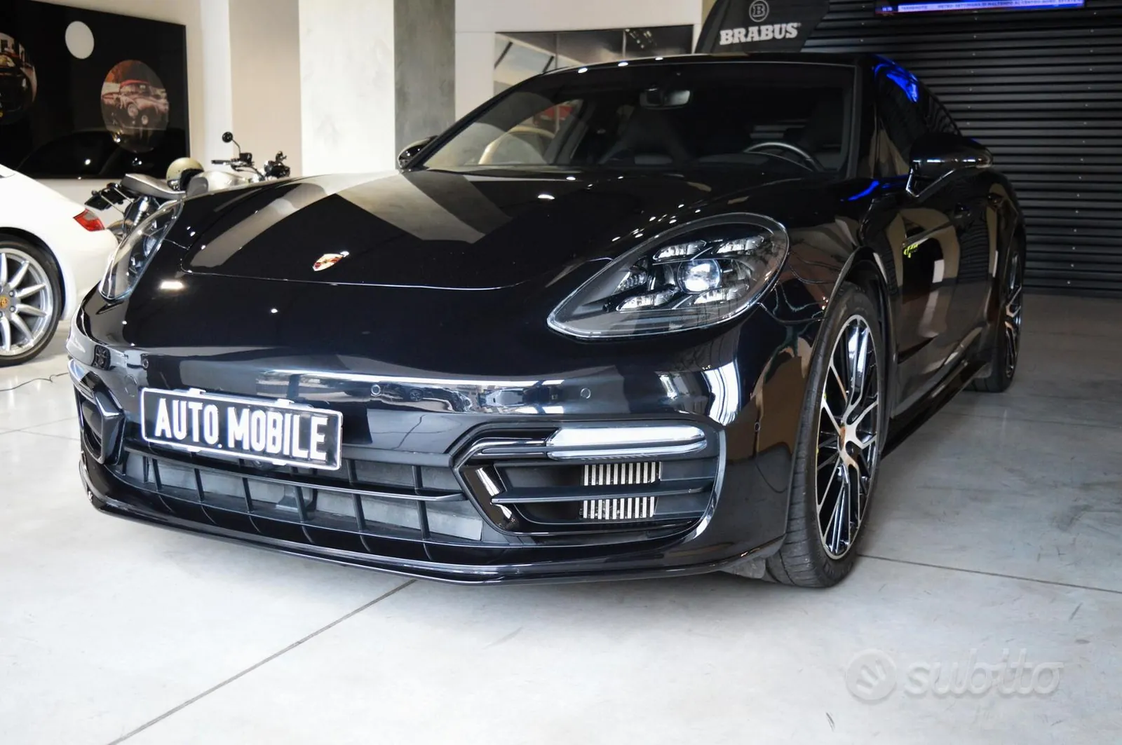 Porsche Panamera 2023 photo 2