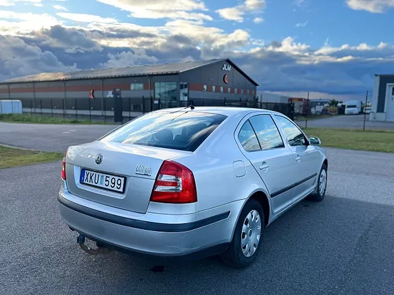 Skoda Octavia 2006 photo 4