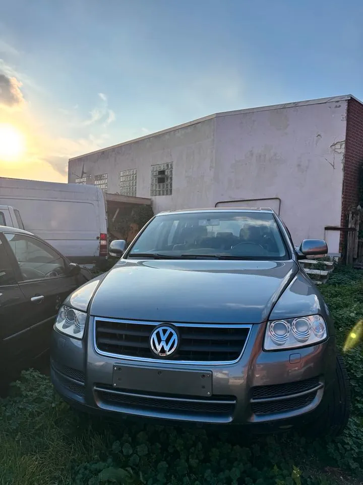 Volkswagen Touareg