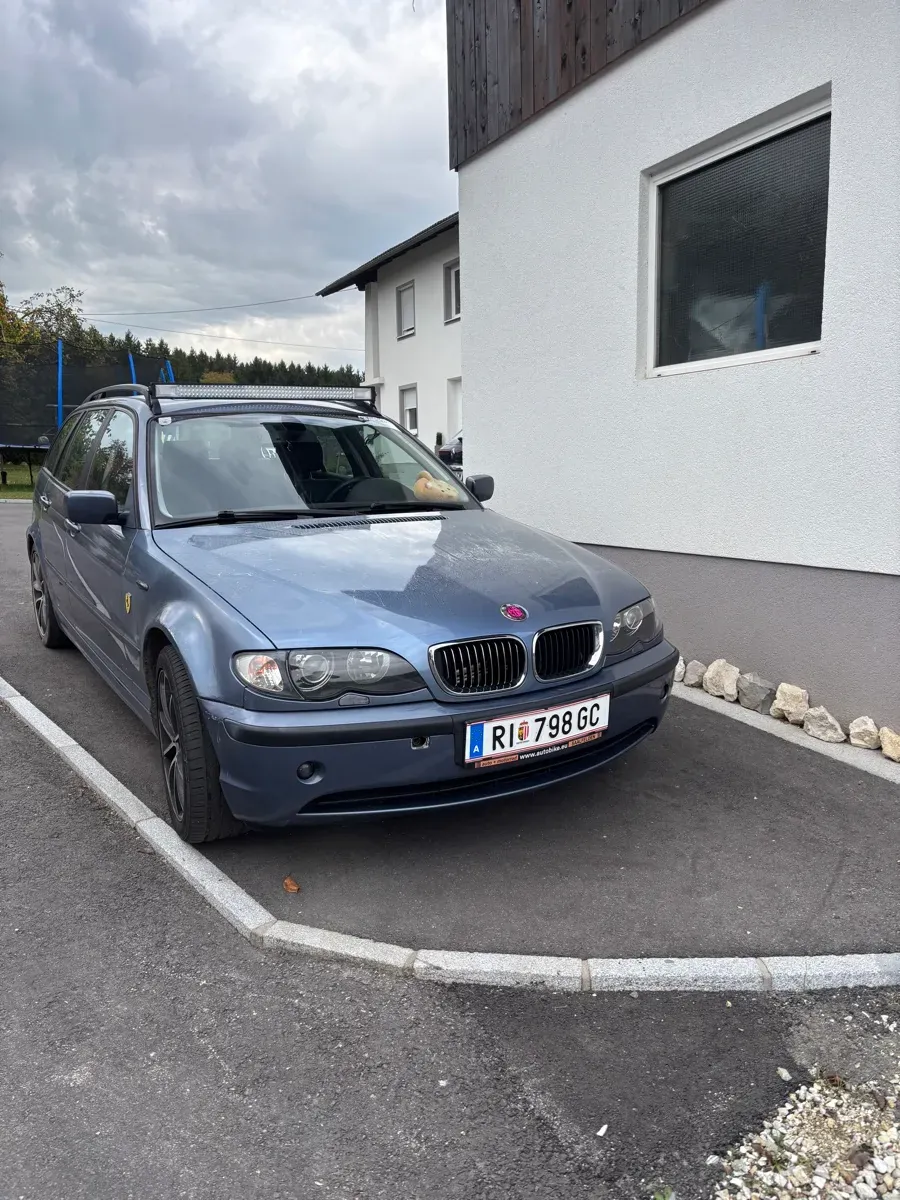 BMW 3 Series 2003 photo 3