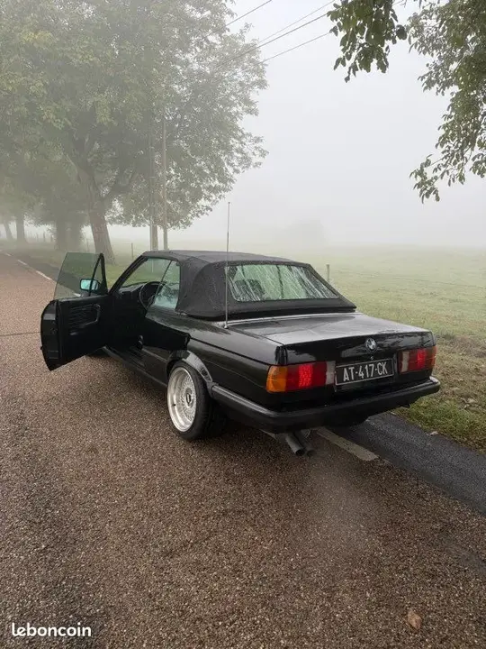 BMW 3 Series 1988 photo 2