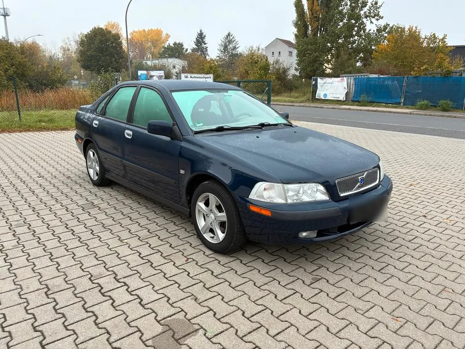 Volvo S40