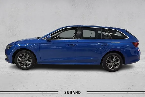Skoda Octavia 2024 photo 2