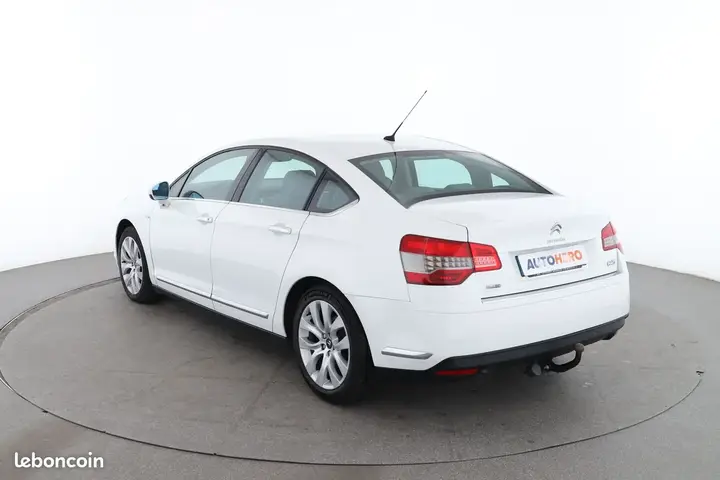 Citroen C5 2015 photo 2