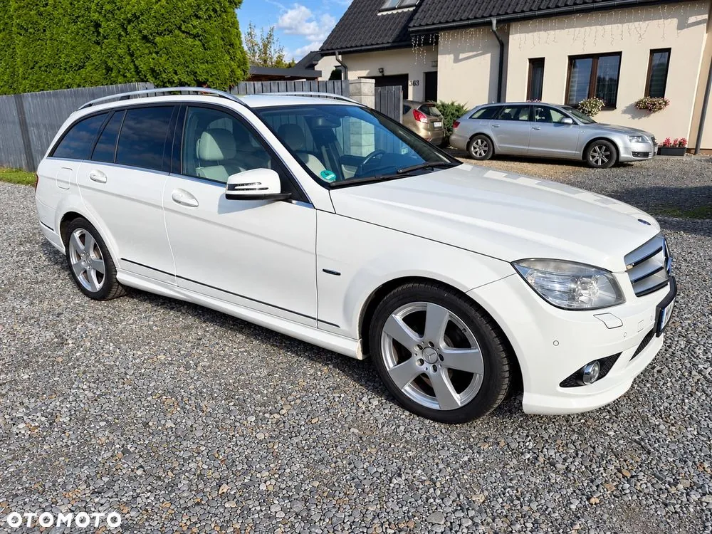 Mercedes-Benz C-Class 2008 photo 3