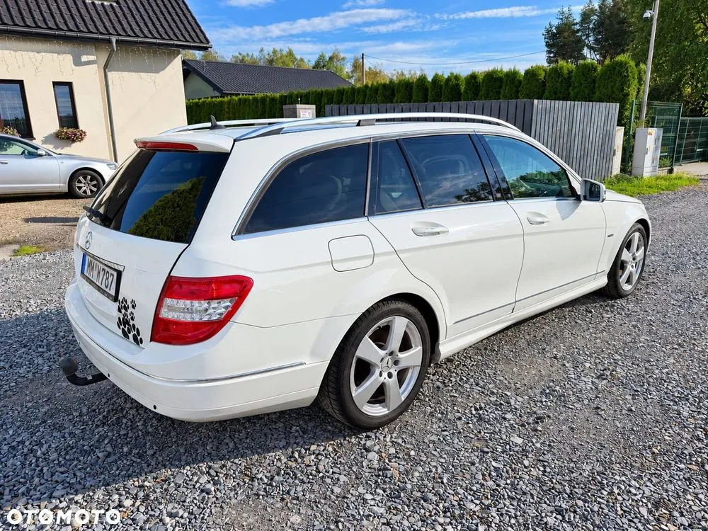 Mercedes-Benz C-Class 2008 photo 4