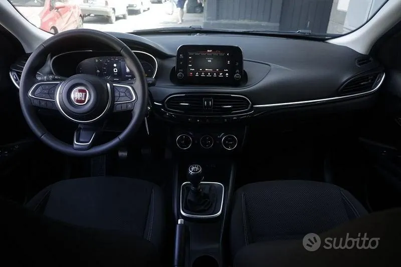 Fiat Tipo 2021 photo 2