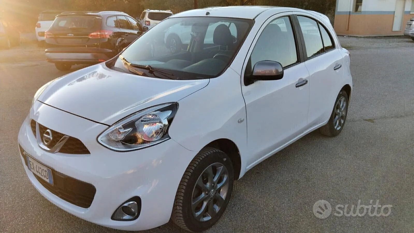 Nissan Micra 2014 photo 4