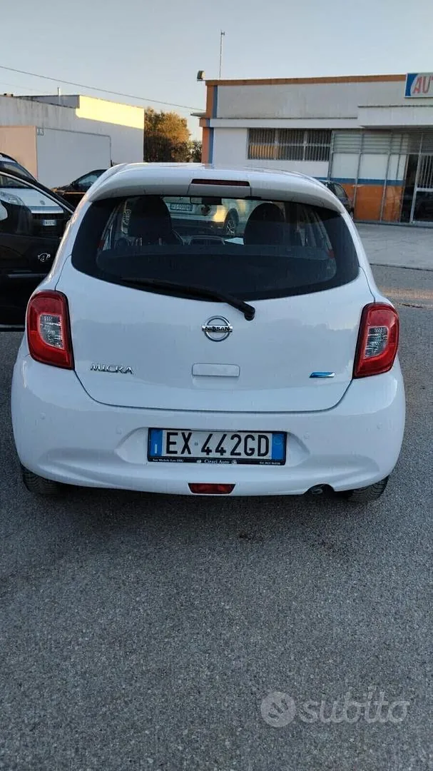 Nissan Micra 2014 photo 2