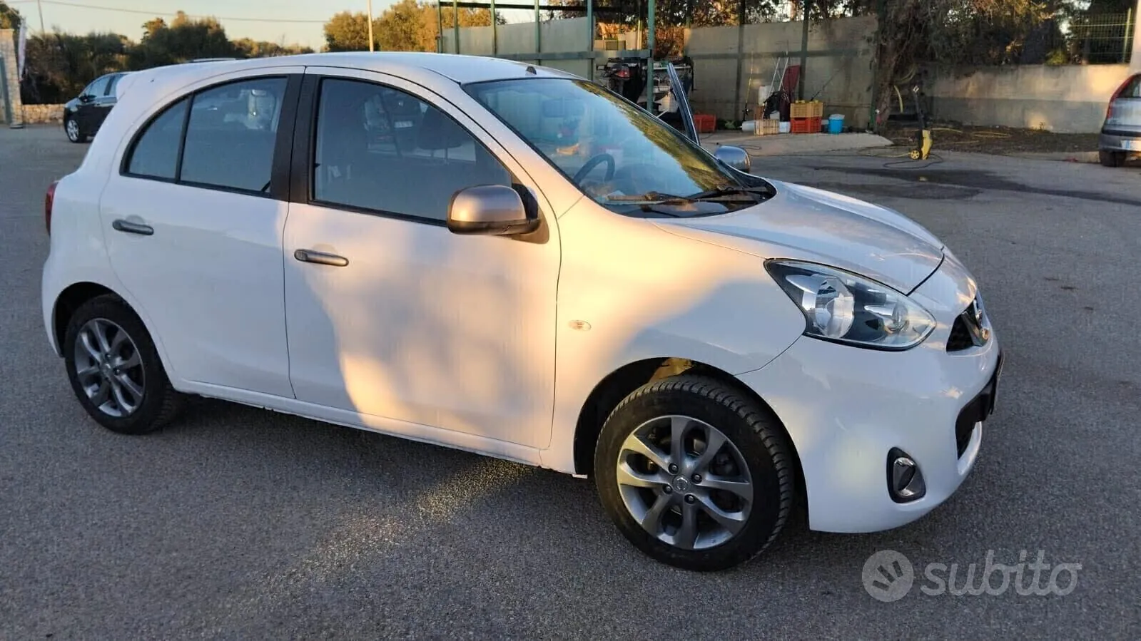 Nissan Micra 2014 photo 5