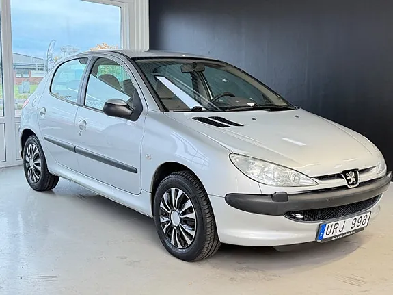 Peugeot 206 2004 photo 3