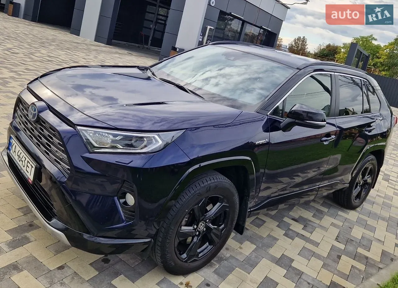 Toyota Rav4 2021 photo 4
