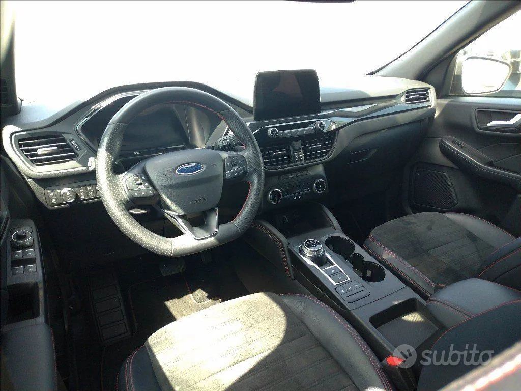 Ford Kuga 2023 photo 4