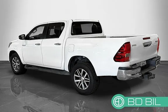 Toyota Hilux 2017 photo 2