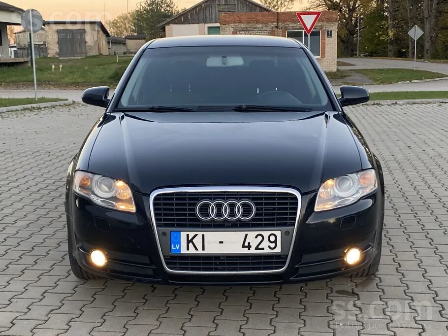 Audi A4 2005 photo 2