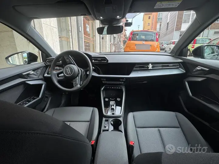 Audi A3 Sportback 2025 photo 2