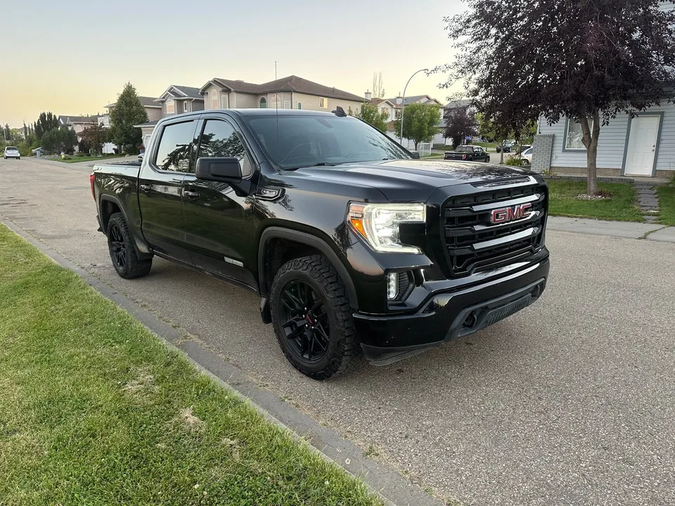 GMC Elevation 2022 photo 3