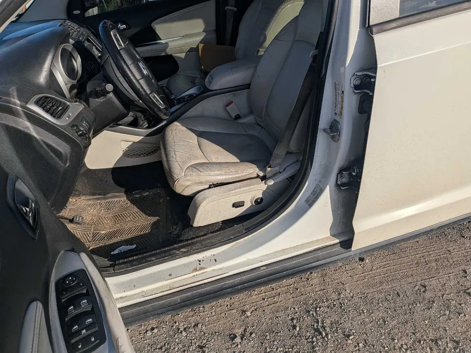 Dodge Journey 2015 photo 4